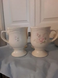 Set of 4 Pfaltzgraff Tea Rose 4-7/8" Pedestal Coffee Mugs 10-Oz Stoneware - Picture 1 of 8