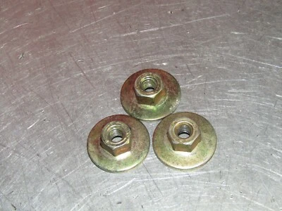 1992-1996 Ford E150 Econoline OEM комплект фиксаторов гаек зеркала с электроприводом 92 93 94 95 96 - Изображение 1 из 2