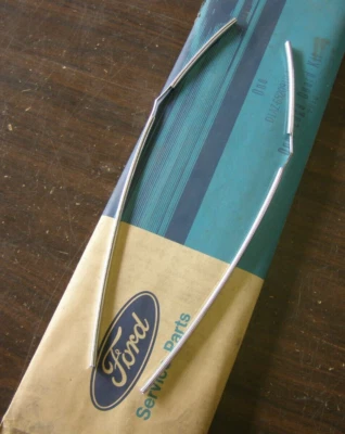 Nuevo de Lote Original Ford 1971 1972 Galaxie Accesorio 2 Puertas Borde Protectores Kit 500 LTD Foto 1 de 4