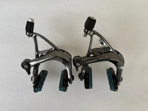 SRAM Force Felgenbremssattel Set. Vorne & Hinten. Standard/Mittelhalterung mit Pads. - Bild 1 von 5