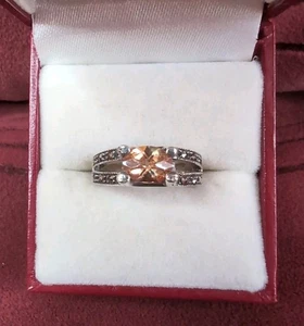 Precioso anillo vintage de circonita cúbica con marcasita de plata de ley talla 6,75 - Imagen 1 de 8