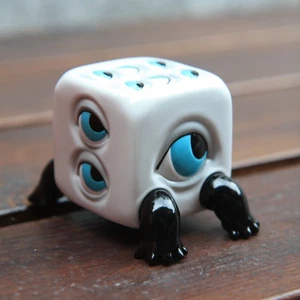 ABAOTOY SKENKEN LUCKY PANDA Limited Ver. Collectible Fashion Figure 5.5cm(H) New - Picture 1 of 8