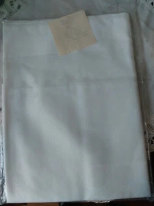 GDR tablecloth; tablecloth, unused; cotton damask; 110 x 160 cm; 1 - Picture 1 of 3