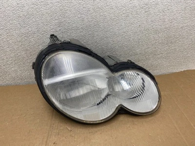 Faro halógeno derecho Mercedes-Benz C320 C230 2002 a 2004 cupé OEM u9765 DG Foto 1 de 4