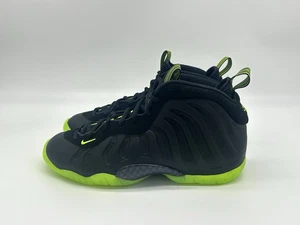 Nike Foamposite Little Posite One GS Size 7Y Black Volt Sneakers HF0977-001 - Picture 1 of 10