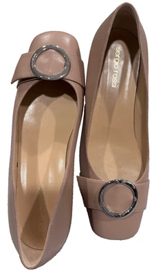 Sapatilhas de balé Sergio Rossi Madame anel novo com etiquetas nude tamanho 39 - Imagem 1 de 4