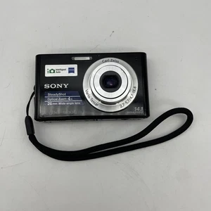 Sony Cyber Shot Black Digital Camera 14.1 MP W330 For Parts Repair - Lens Issues - Bild 1 von 5