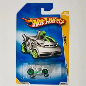 Hot Wheels Four-1 2009 New Models White/Green - Picture 1 of 7