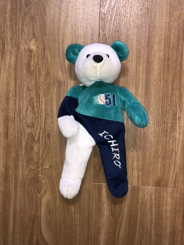 Salvinos Bammers Ichiro 51 Bear Seattle Mariners Vintage Cover