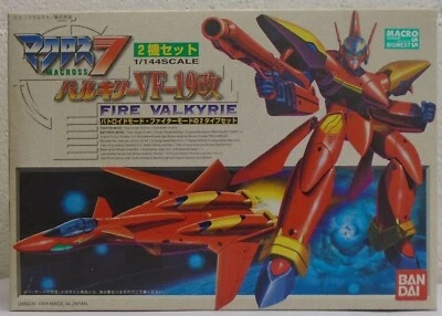 Macross Fire Valkyrie Model Kit VF-19 Fighter Jet Battroid 1/144 No. 1 Bandai — 第 1/4 张图片