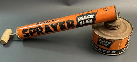 VTG Black Flag Bug All Purpose Sprayer Metal 1 Pint Tank Advertising Piece NICE Cover