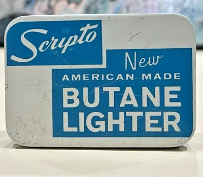 670 - Vintage Scripto Nuevo Hecho en Estados Unidos VU-encendedor Publicitario Lata ¡VACÍO! Foto 1 de 3