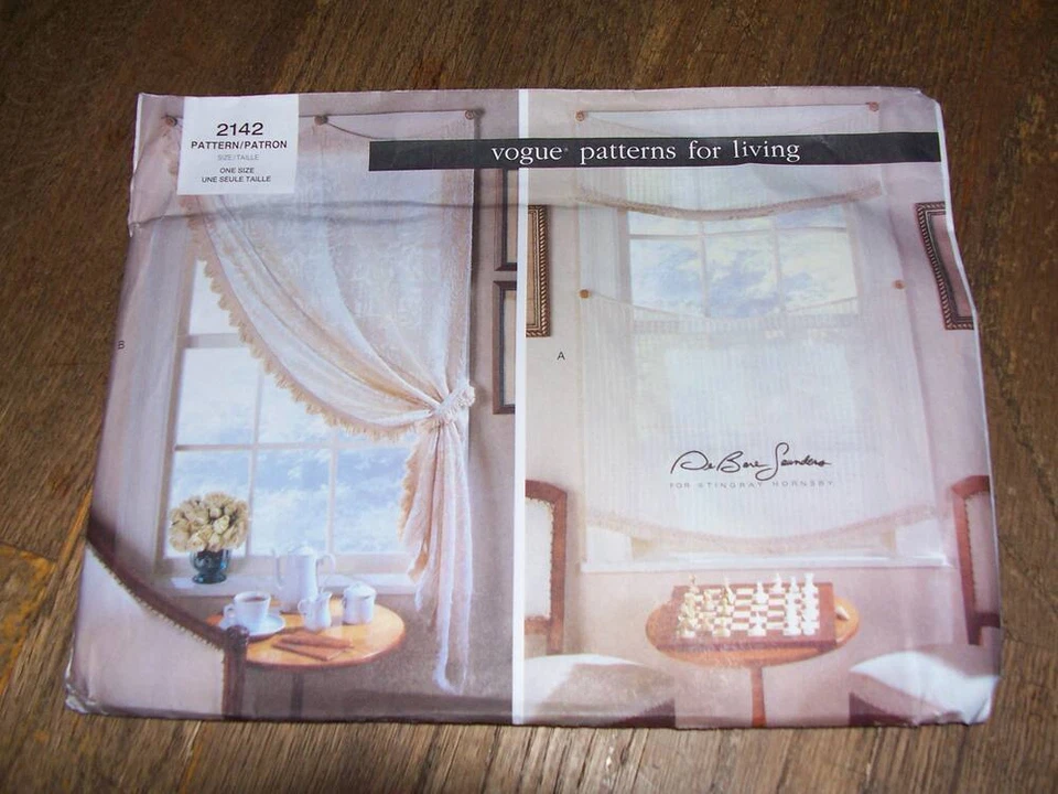 New, Uncut Vogue 2142 windows SOOO cute~! - Image 1 of 1