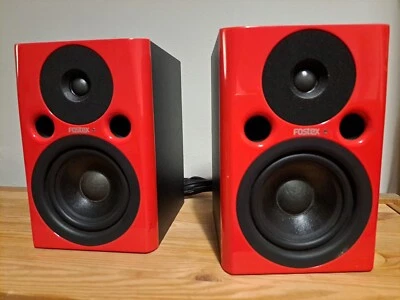 FOSTEX PM0.4n RED professional studio monitors PAIR 2 x EX sound & condition  - Image 1 of 4