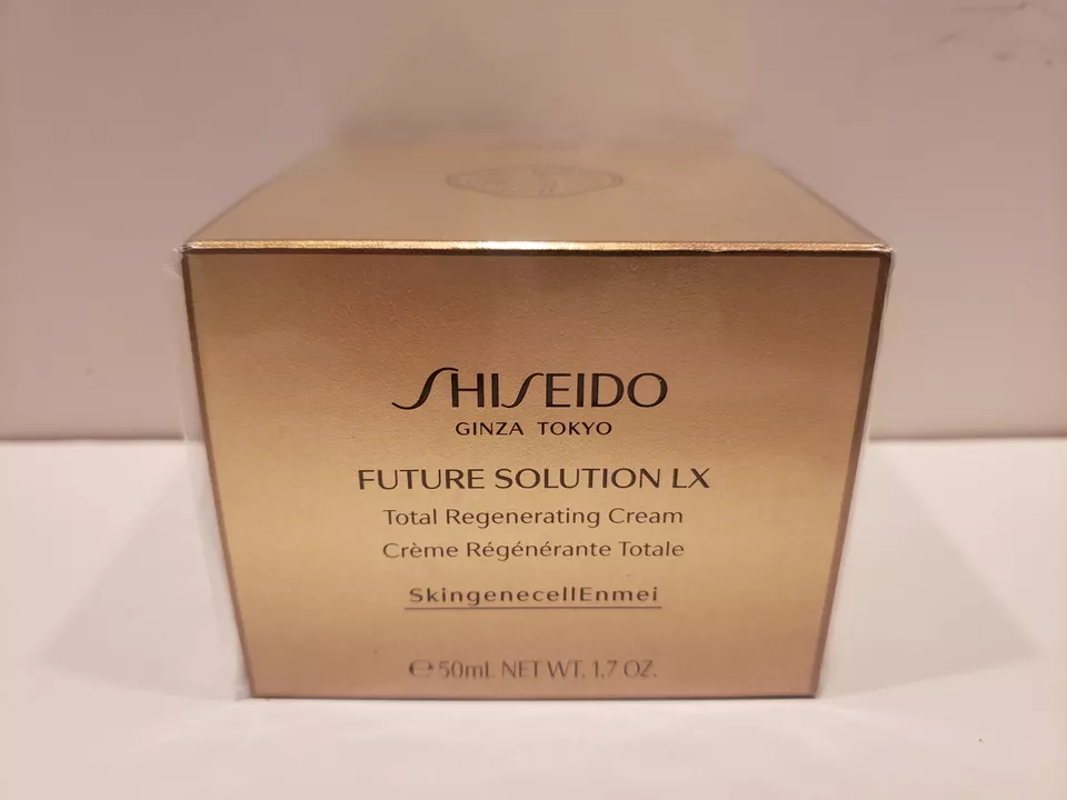 Crema regeneradora total Shiseido Future Solution LX 1,7 OZ Foto 1 de 1