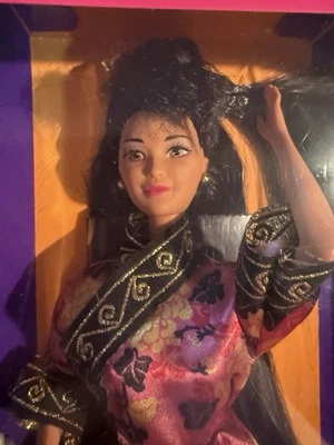 Barbie china 1993 de la colección Muñecas del Mundo Muñeca Barbie - ¡En caja original!! Foto 1 de 4