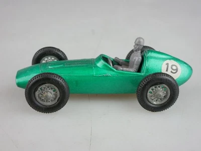19c Aston Martin DBR 5 - 39559 Matchbox Regular Wheels - Bild 1 von 4