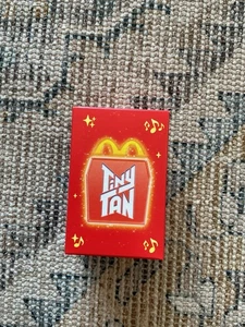 UNGEÖFFNET 2025 McDonalds Happy Meal Spielzeug TINY TAN x BTS Blindbox - Bild 1 von 7