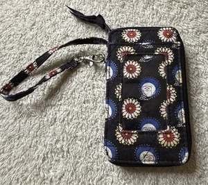 Vera Bradley Night Owl All In One Wristlet - Picture 1 of 3