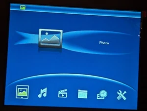 🖼️✨ NIX 8 Inch Hu-Motion Digital Photo Frame (X08C) w Remote - And AC Adapter - Picture 1 of 4