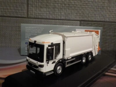 Refuse Wagon - Dennis Eagle 1/76 New 76DE003 New Release - Image 1 of 4
