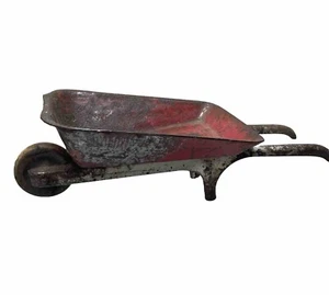 VINTAGE 1940'S OR 1950'S STEEL TIN METAL TOY WHEEL BARROW - RED & SILVER GRAY - Picture 1 of 16