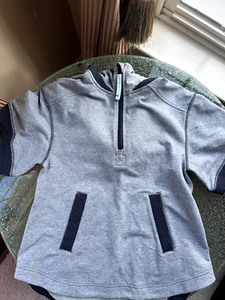 IVIVVA By Lululemon Athletica, Girls Gray Fleece  Short Sleeve Hoodie Sweatshirt - Picture 1 of 8