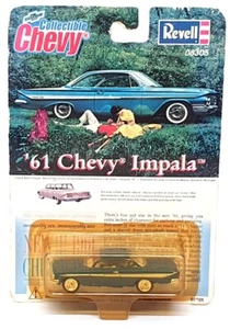 Revell 1/64 Scale Diecast 08305 - 1961 Chevrolet Impala - Blue - Picture 1 of 5