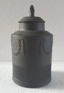 Antique English Black Basalt Porcelain Engine Turned Base Cloak Woman Pot - Picture 1 of 21