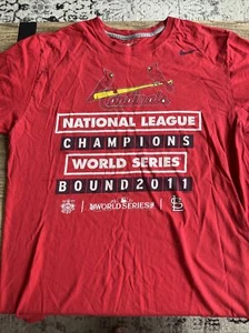 Men’s NIKE 2011 St. Louis Cardinals Red Short Sleeve NL Champions Shirt - Size M - Picture 1 of 4