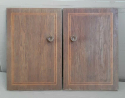2 alte Kommodenschranktüren Schranktüren Türen Holztüren Holz  - Bild 1 von 4