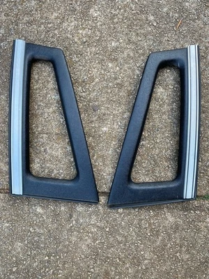 1987-1990 CHEVY CAPRICE КЛАССИЧЕСКИЙ ЧЕТВЕРТЬ ОКНА ОТДЕЛКА ВНЕШНИЙ - Изображение 1 из 2