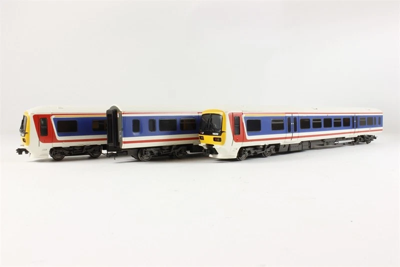 Bachmann 00 Gauge Network Southeast Class 166 Turbo 31-025 - Image 1 of 1