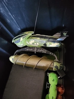 Hot Wheels 2004 RC Camouflage Terrain Twister 7.2V Remote Controlled Vehicle - Image 1 of 4