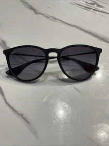 Ray-Ban RB 4171 ERIKA 622/8G Damen Sonnenbrille polarisiert schwarz rund 54-18 145 - Bild 1 von 12