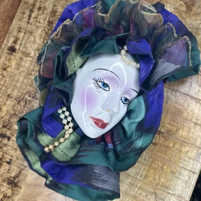 Face Mask Lady Mardi Gras Venice Hand Painted Wall Hanging Venetian Decor - Image 1 of 4