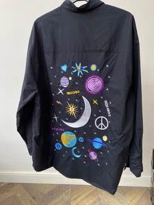 Camisa vintage True Tribe multicolor bordada con botones - Imagen 1 de 10