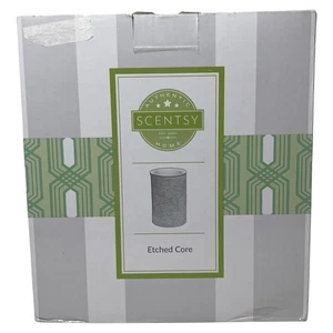 Scaldacera Scentsy nucleo inciso bianco full size nuovo con scatola - Foto 1 di 8