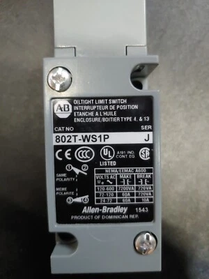Caja/botines interruptor límite hermético Allen Bradley 802T-WS1P serie J 4 y 13 Foto 1 de 3