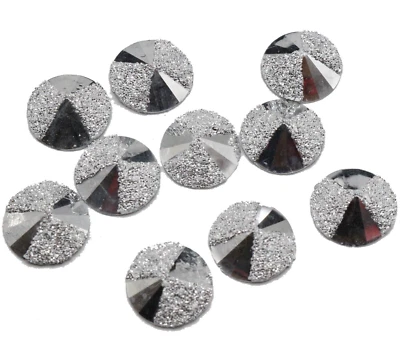 200 блестящих серебряных акриловых блестящих круглых кабошонов Rivoli с плоской поверхностью 12 мм - Изображение 1 из 4