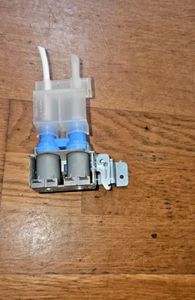 SAMSUNG RSA1UTMG Fridge Freezer WATER INLET VALVE - Picture 1 of 2