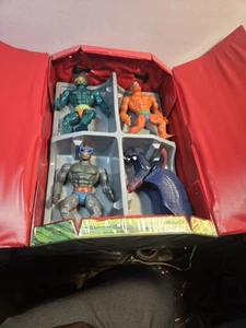 Custodia da trasporto Motu + 4 action figure - Foto 1 di 11