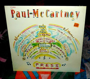 Paul Mccartney Two Sealed Records Press And Denny Laine In Flight - Picture 1 of 5