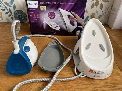 Philips FastCare Compact Iron Steam Generator Iron GC6709 For Spare Parts - Image 1 of 4