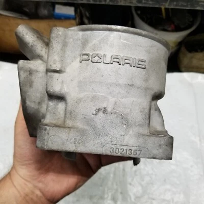 2004-2005 Polaris Edge XCSP Pro X RMK Switchback Classic 700 cylinder 3021367 - Image 1 of 4