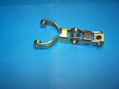 1985237 Starter Shift Lever Fits Chevrolet B60 V8 8.2L + 37MT or 41MT Starters Foto 1 de 2