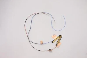 New Genuine Lenovo ThinkPad P17 Gen 2 Antenna Kit For WWAN/WLAN 17.3" 5A30Z88177 - Picture 1 of 3