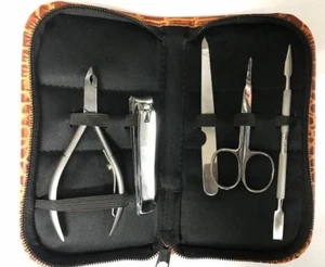 Manicure Pedicure Kit High Quality Stainless Steel With Leather Case Packing - Picture 1 of 5
