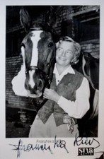 FRANZISKA KINZ - orig autograph card hand signed circa 1960 - 1965