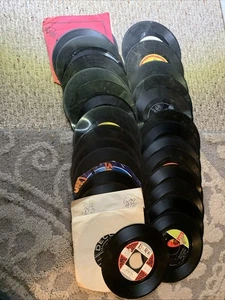 45 RPM 7” Vinyl Single Records Lot - Bild 1 von 1